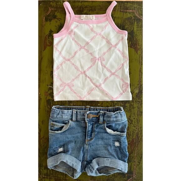 The Beaufort Bonnet Company TBBC, 2T Bow Tank & Denim Shorts – Toddler Set - Picture 1 of 4